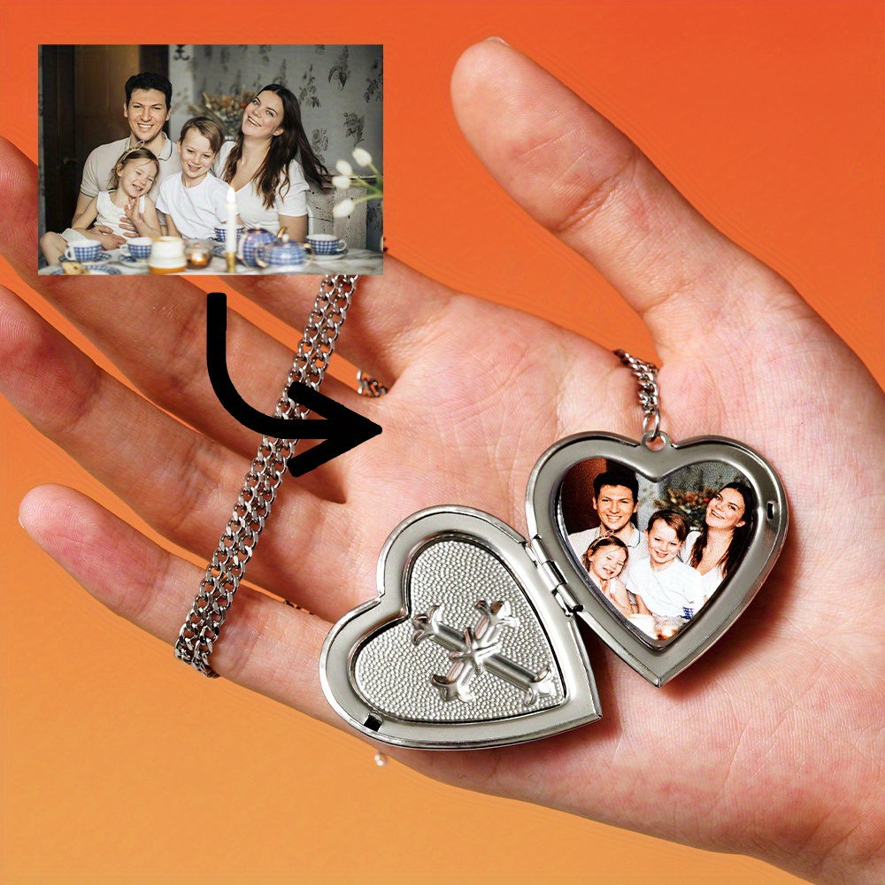Engraved Name Necklace - Custom acrylic name heart necklace, fashionable