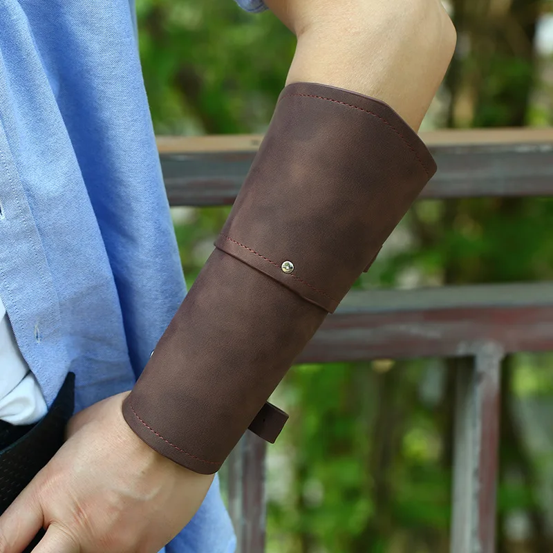 Medieval Armor Gloves Wide Cuf - Leather Bracelet ulasan dan harga