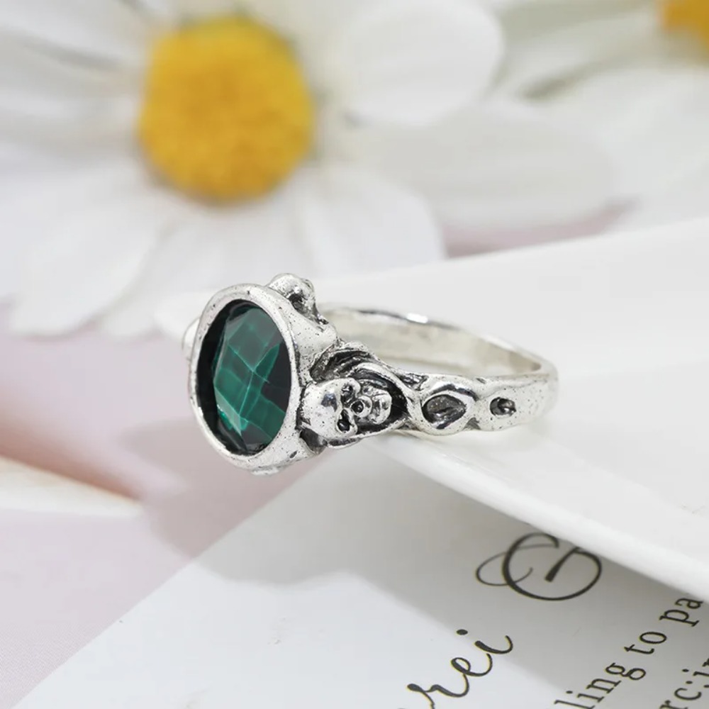 New Vintage Niche Classic Pira - Gothic Skull Ring ulasan dan harga