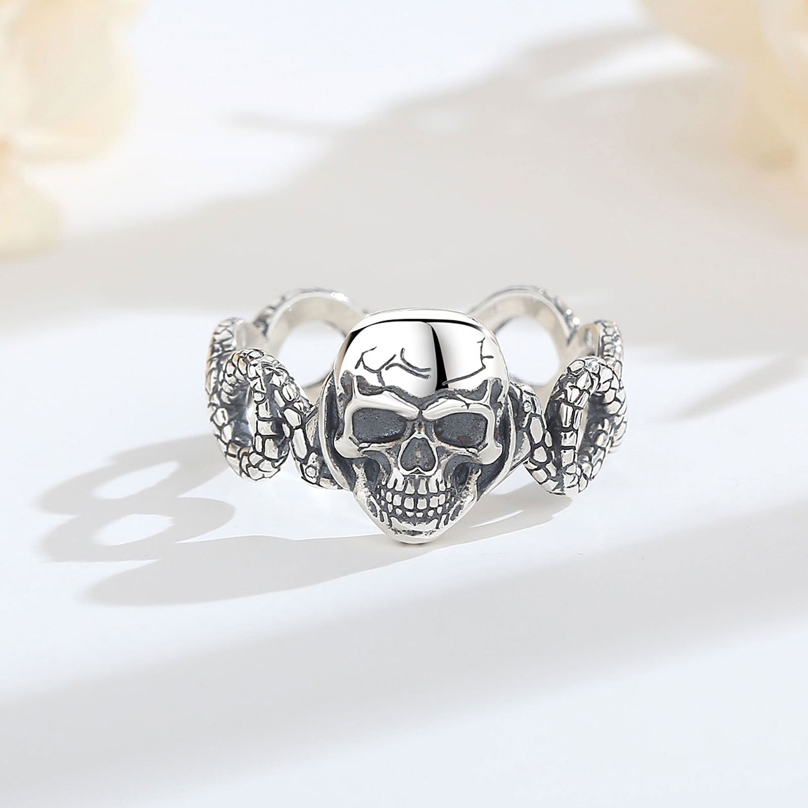 AEONSLOVE 925 Sterling Silver  - Gothic Skull Ring ulasan dan harga
