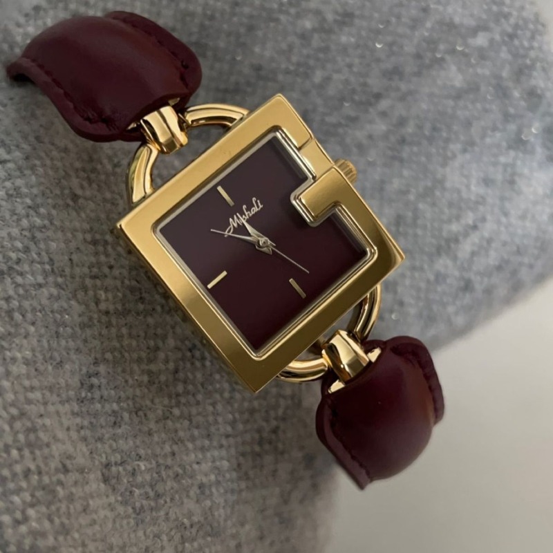 PEIYING Niche High-end Design  - Leather Bracelet ulasan dan harga
